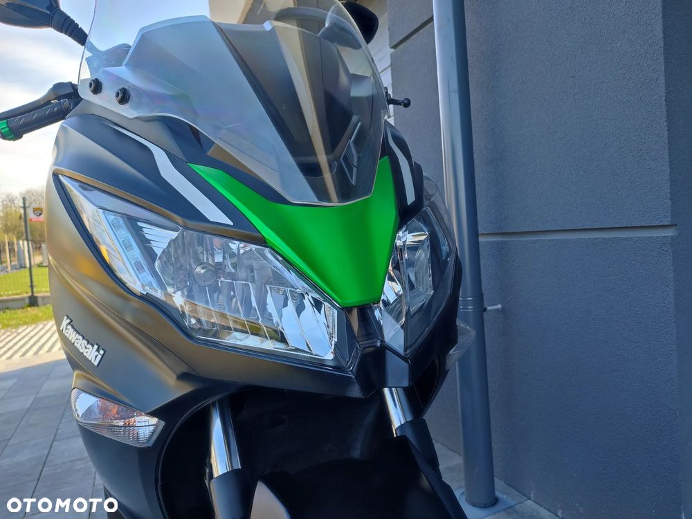Kawasaki Inny - 32