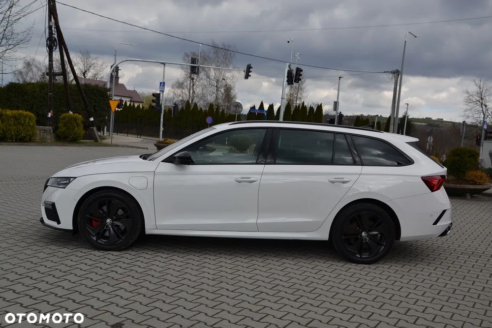 Skoda Octavia - 3