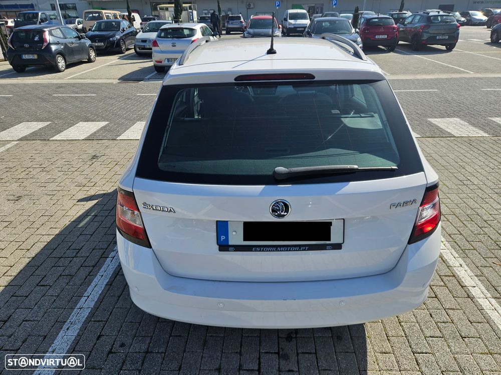 Skoda Fabia Break 1.2 TSi Active DSG - 5