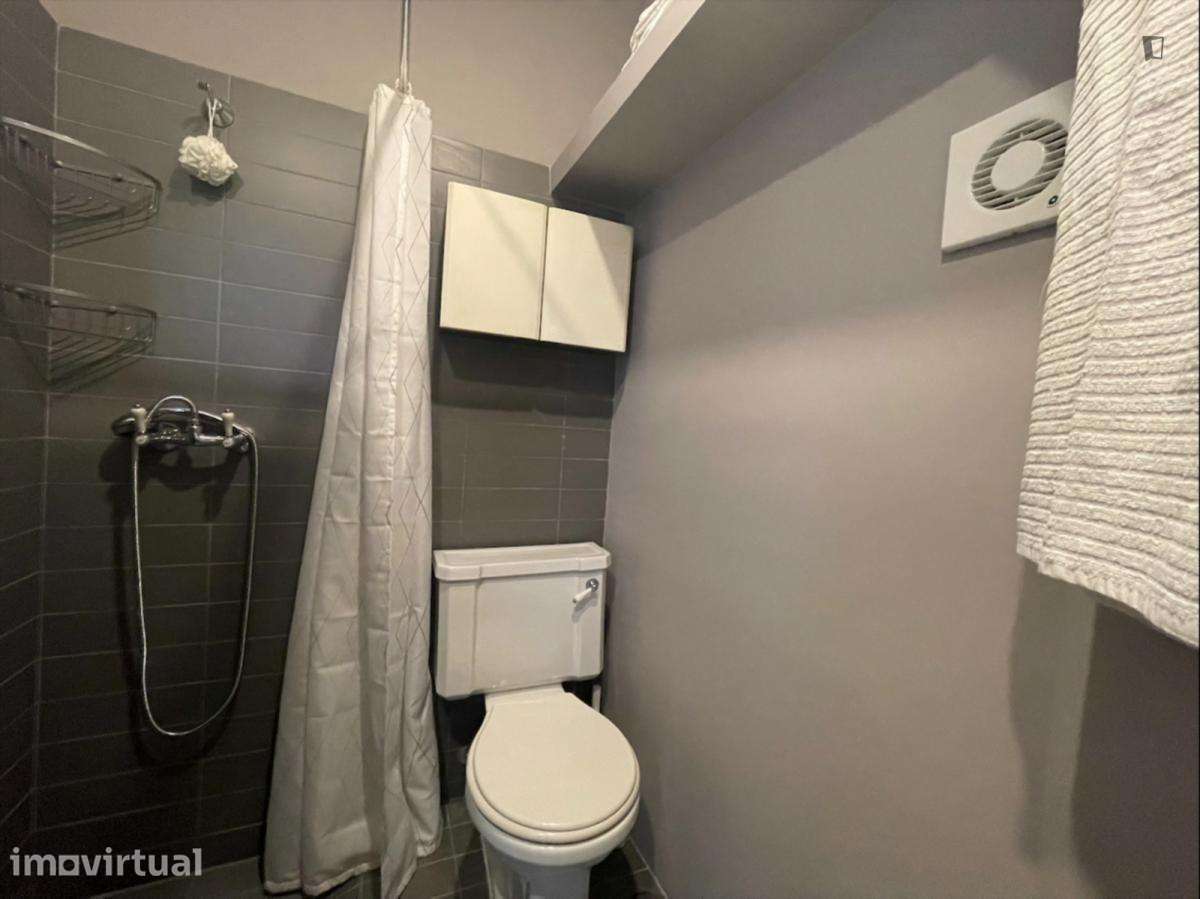 Apartamento com 1 quartos - localizado em Baixa Lisbon - Grande imagem: 2/17