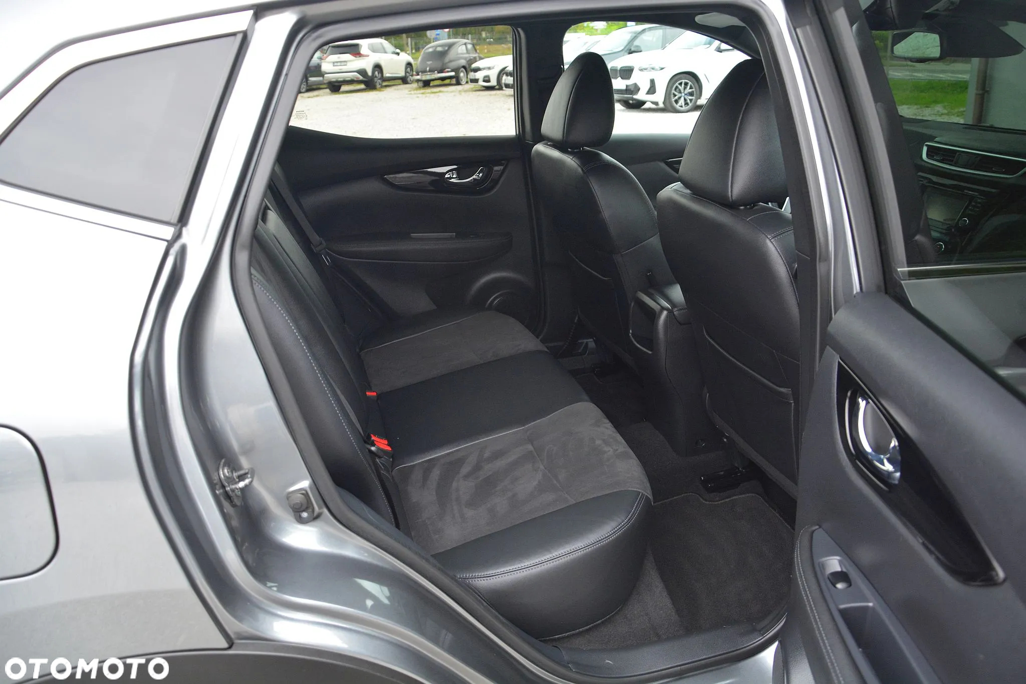 Nissan Qashqai 1.6 DIG-T Tekna - 13