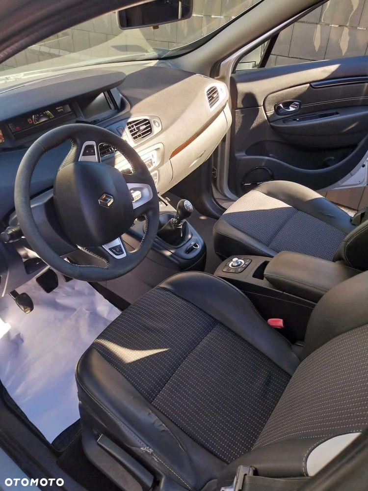 Renault Grand Scenic - 5