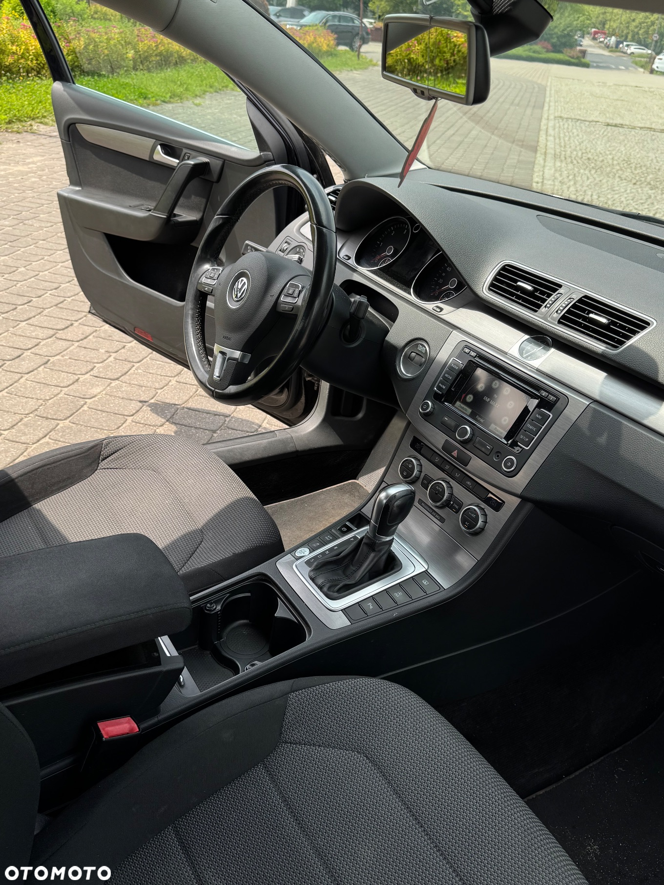 Volkswagen Passat 2.0 TDI Comfortline DSG - 10