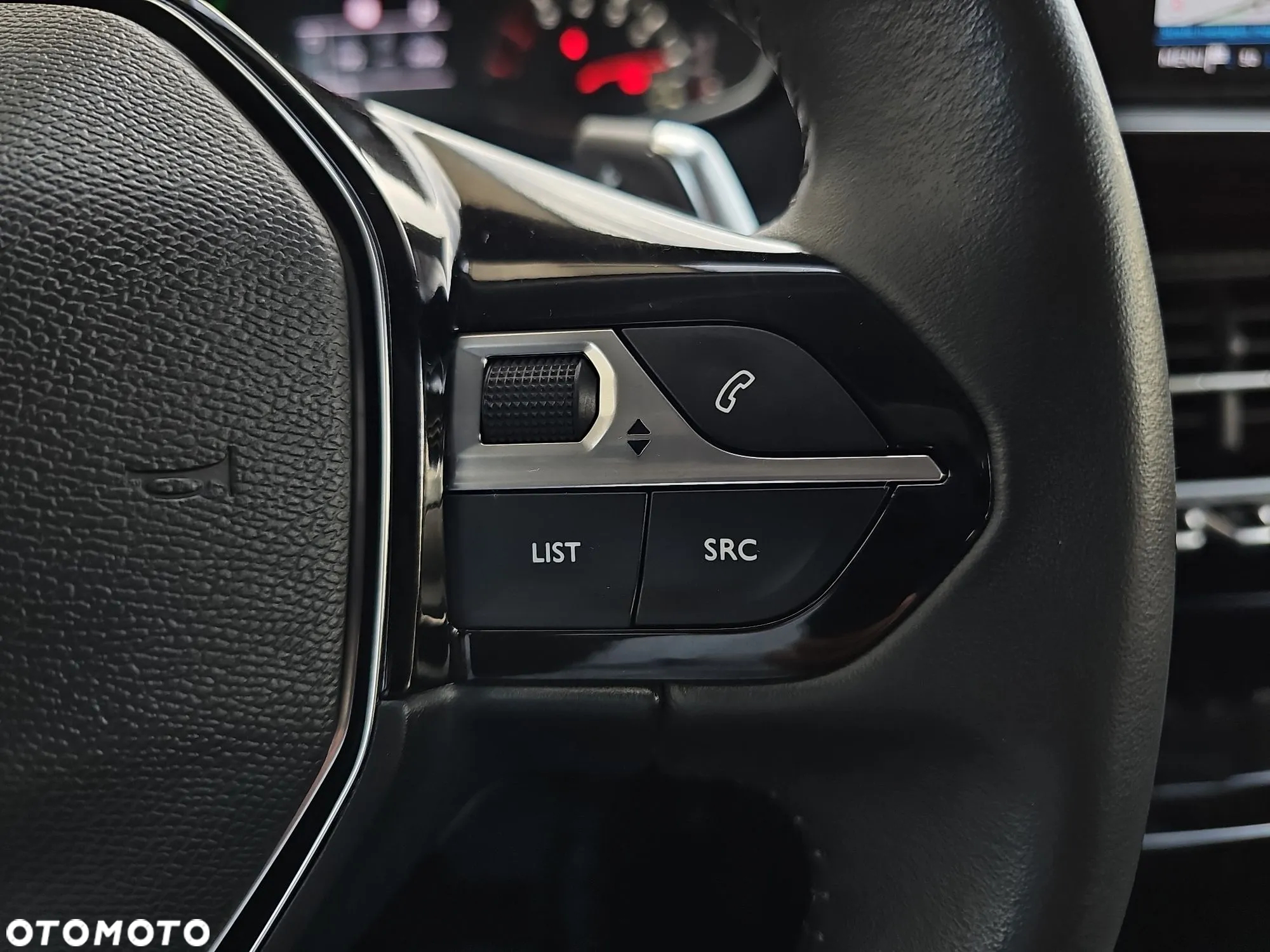 Peugeot 2008 PureTech 130 EAT8 Allure Pack - 15