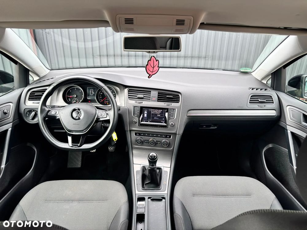 Volkswagen Golf 1.6 TDI 4Motion BlueMotion Technology Comfortline - 12