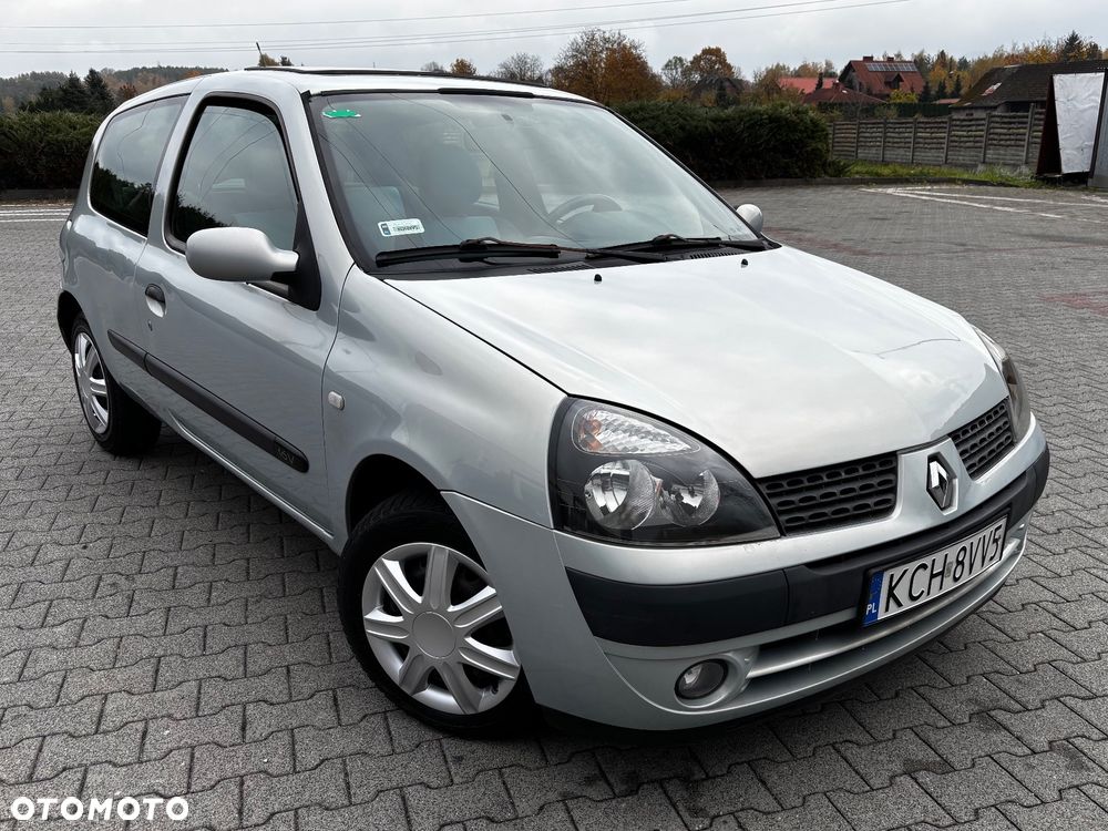 Renault Clio - 1