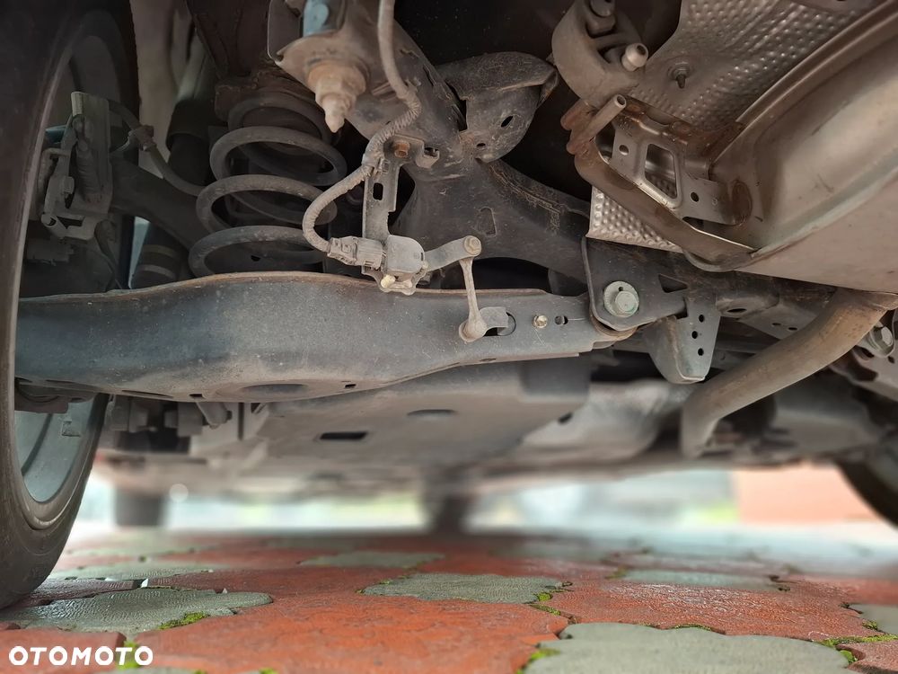 Toyota Prius Hybrid Executive - 10