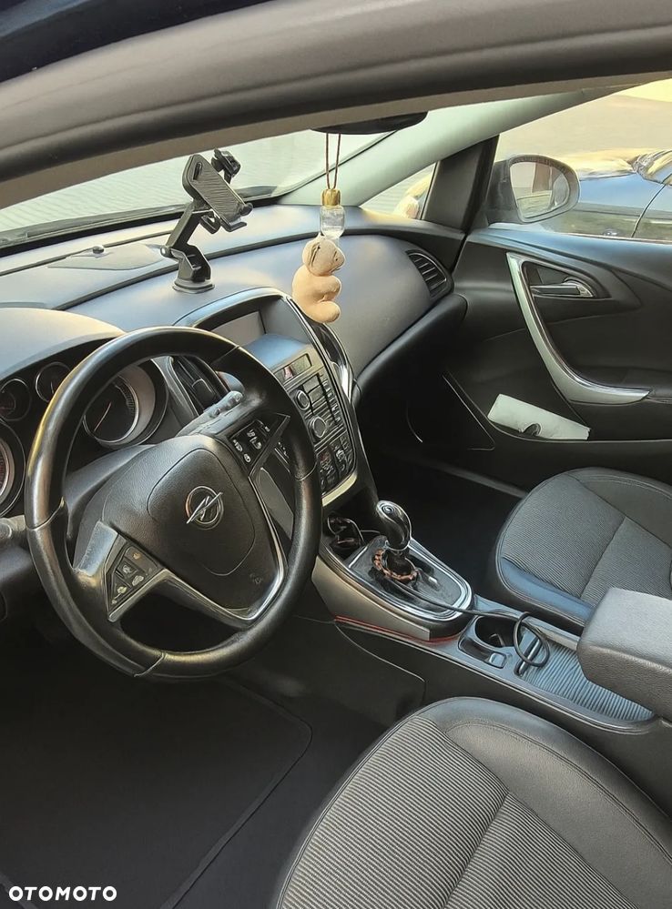 Opel Astra 1.4 T Cosmo - 6