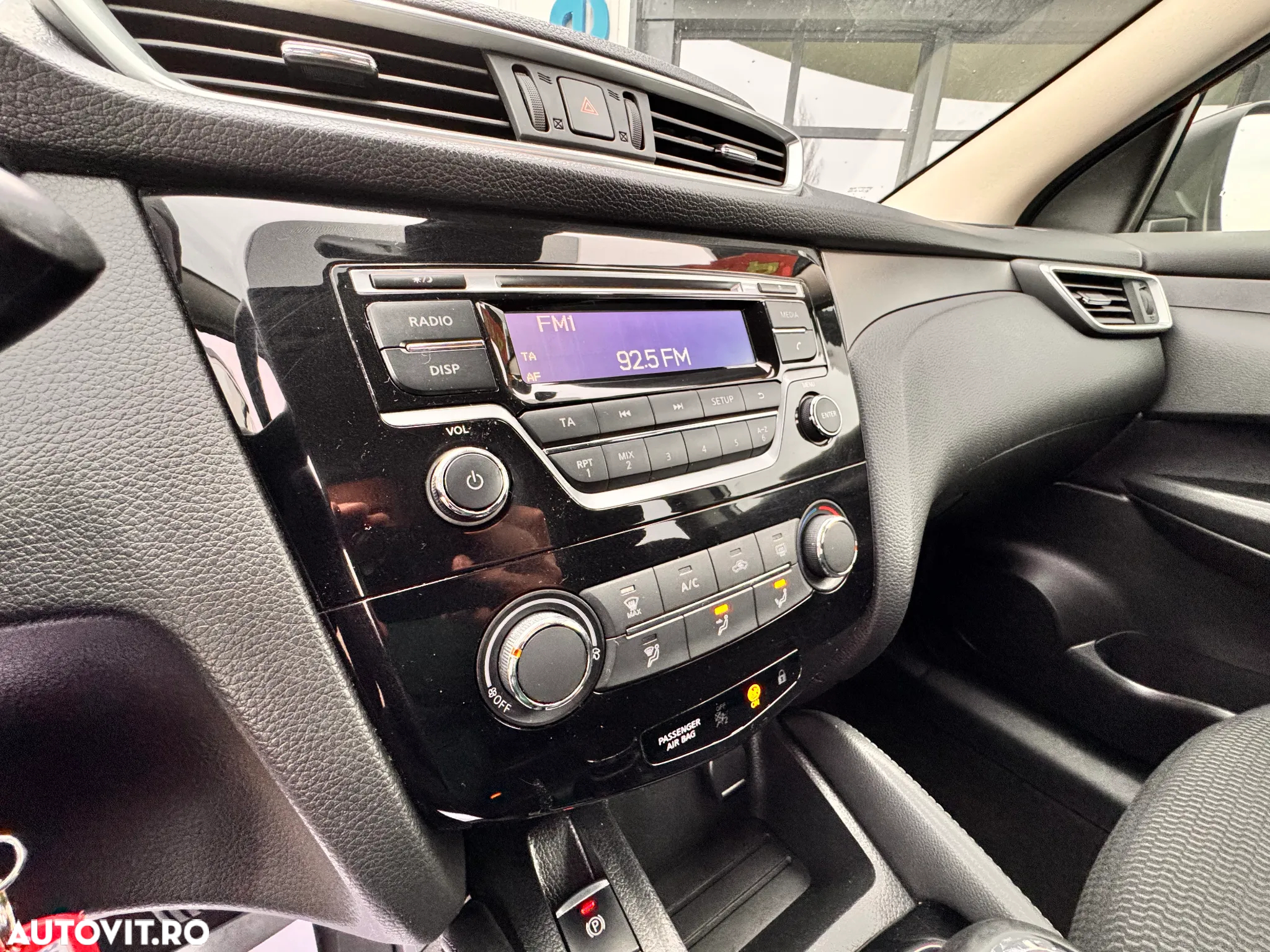 Nissan Qashqai 1.6 DCI ACENTA - 31