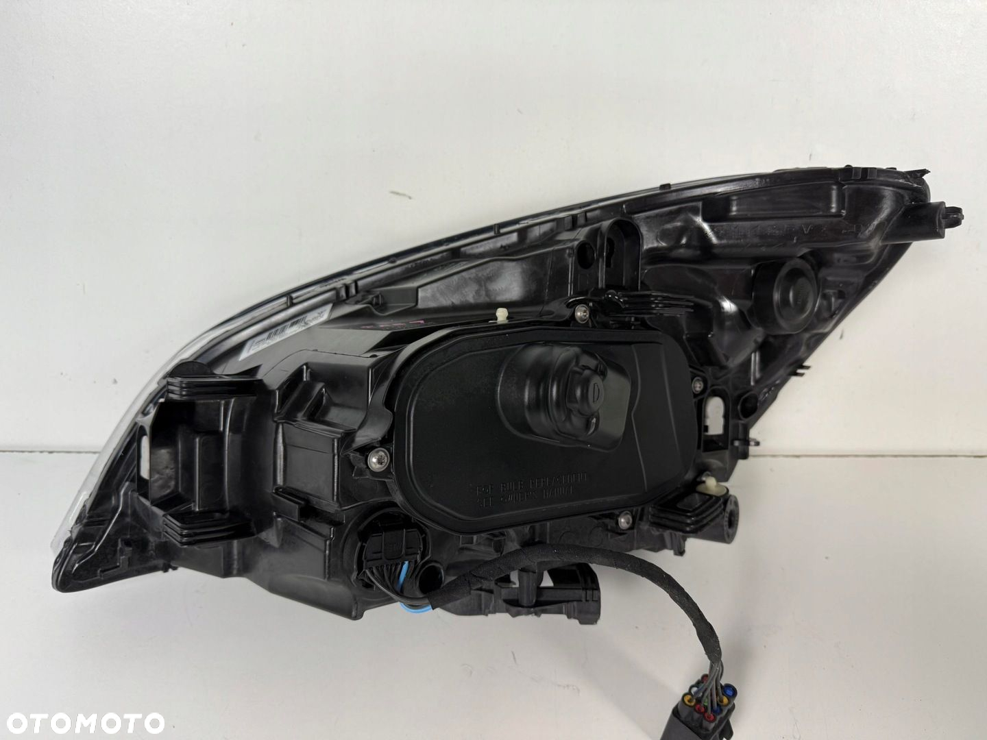 LAMPA PRZOD PRZEDNIA PRAWA VOLVO S60 II V60 I BI-XENON 31420674 CALA EUROPA - 8