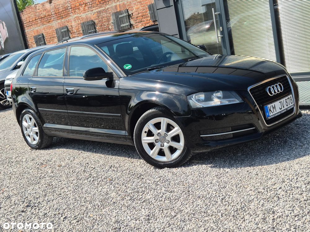 Audi A3 Sportback 1.6 TDI Ambiente - 18