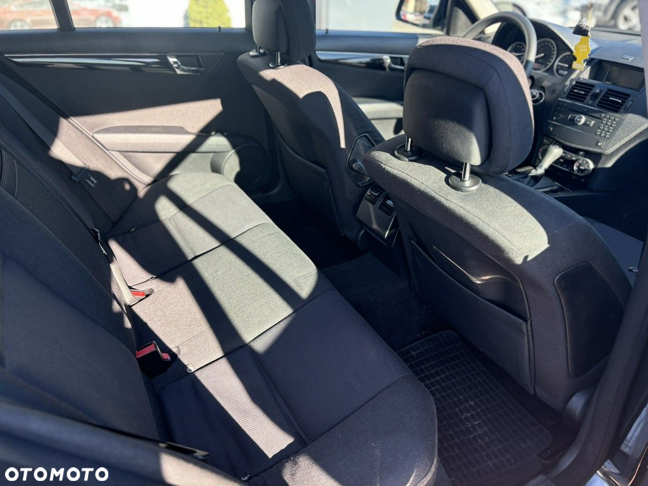Mercedes-Benz Klasa C 180 T Kompressor Automatik - 20