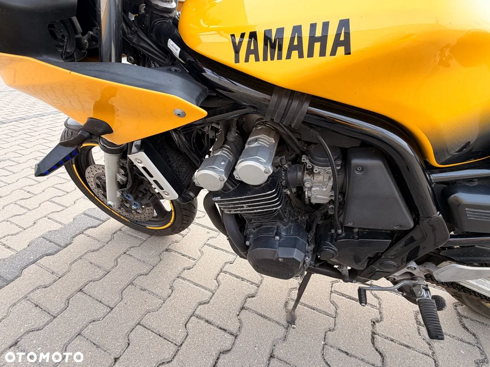 Yamaha FZ6 - 6