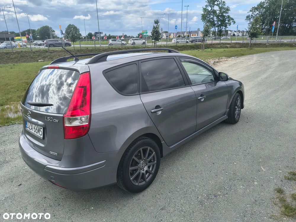Hyundai i30 1.6 CRDi Comfort - 4