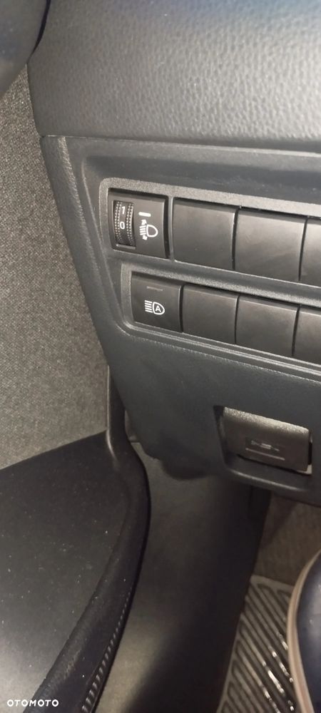 Toyota Yaris - 11