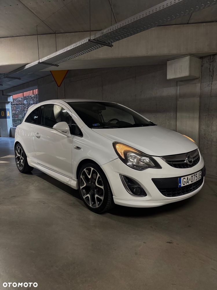 Opel Corsa 1.6 Turbo OPC - 25
