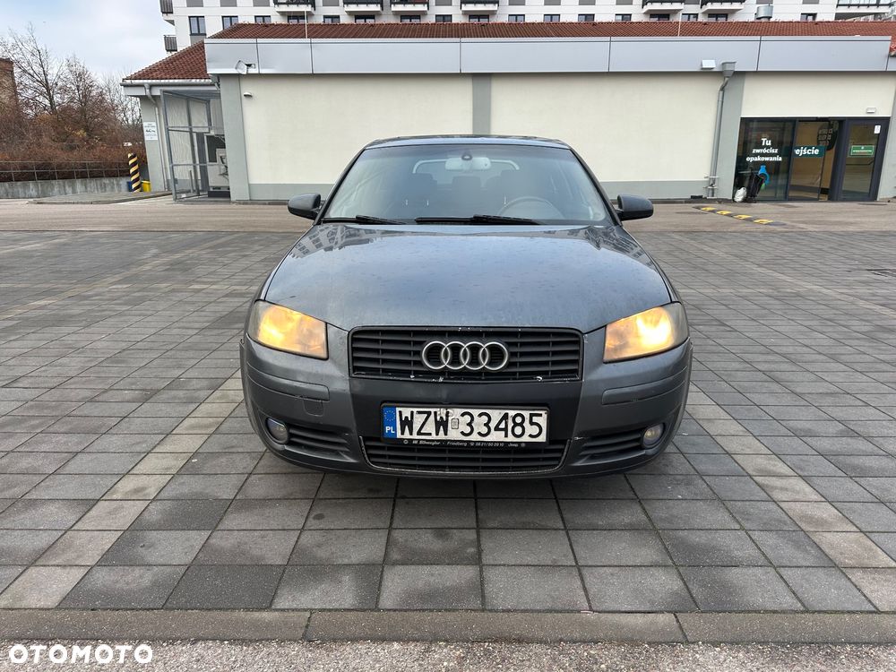 Audi A3 3-drzwiowe 1.6 Ambiente Tiptr - 3