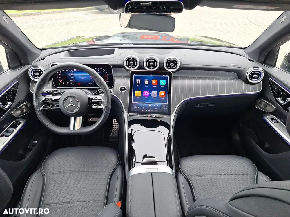 Mercedes-Benz GLC 300 d 4MATIC MHEV - 24