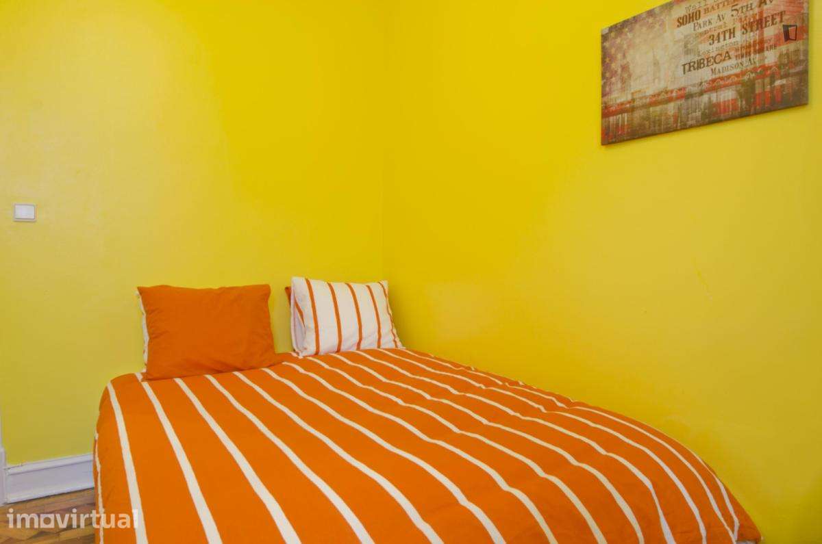 Quarto - localizado em Intendente Lisbon - Grande imagem: 3/15