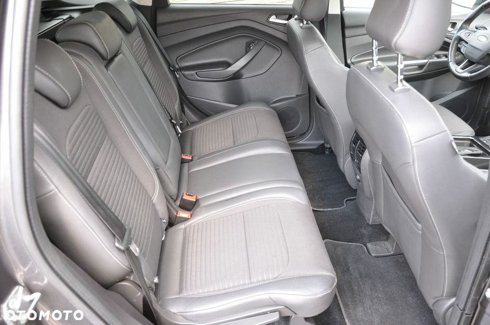 Ford Kuga 1.5 EcoBoost 4x4 Titanium - 11