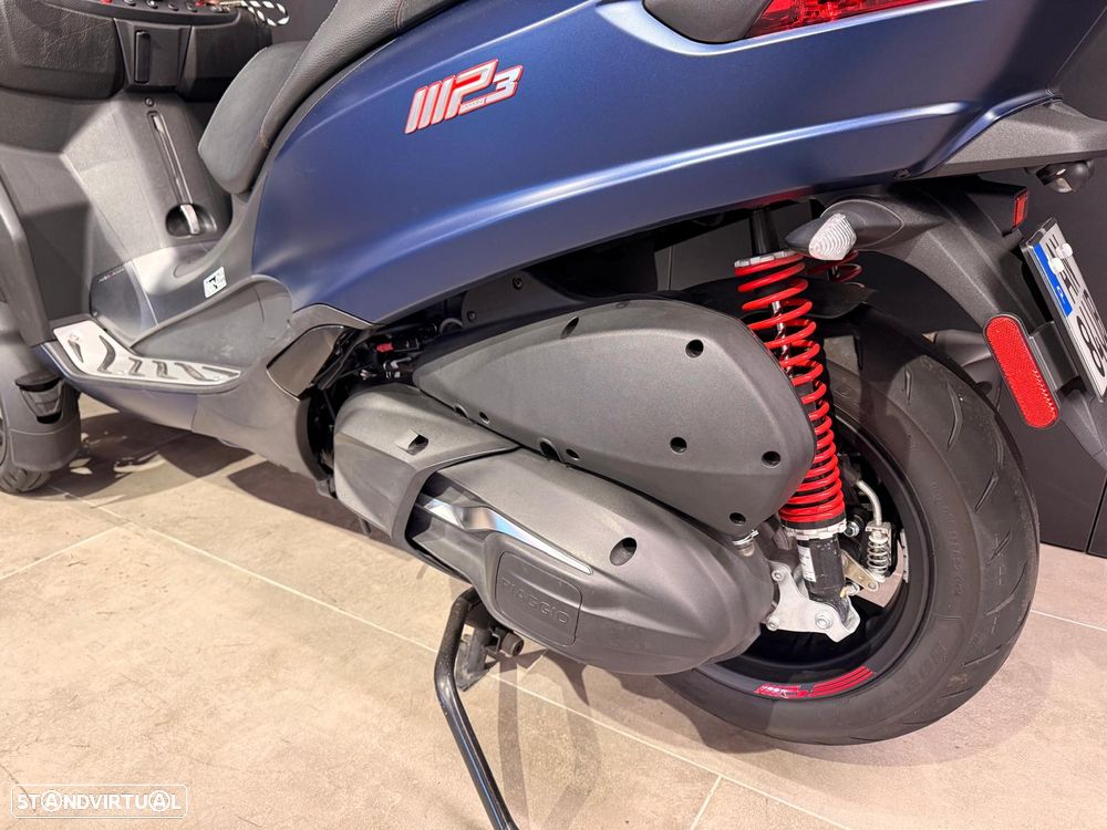 Piaggio MP3 - 10