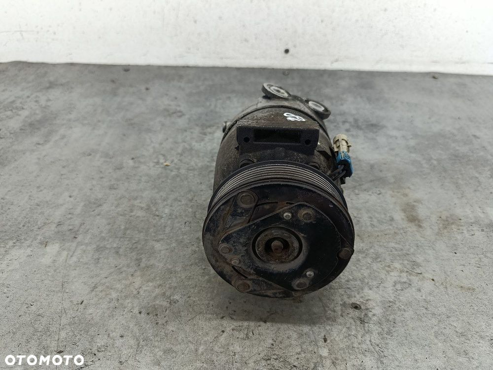 POMPA, SPRĘŻARKA KLIMATYZACJI OPEL VECTRA C FL 13265616  DELPHI 1.9 CDTI - 4