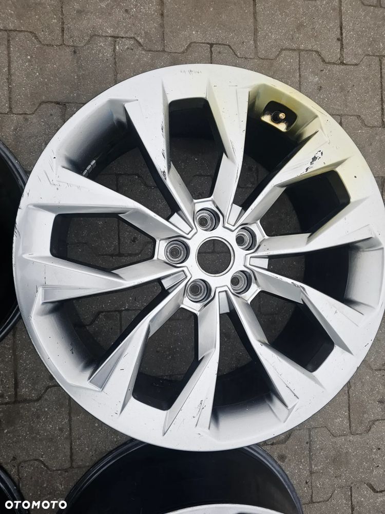 FELGI KIA SORENTO IV 20'' 8,5X20 52910-R5470 - 5