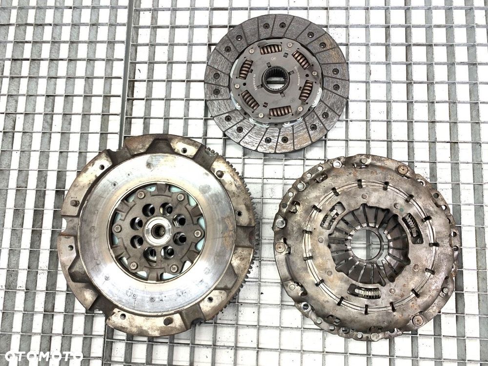 SPRZĘGŁO KOMPLET  BMW 5 (E60) 2003 - 2010 530 d 173 kW [235 KM] olej napędowy 2007 - 2009 - 2