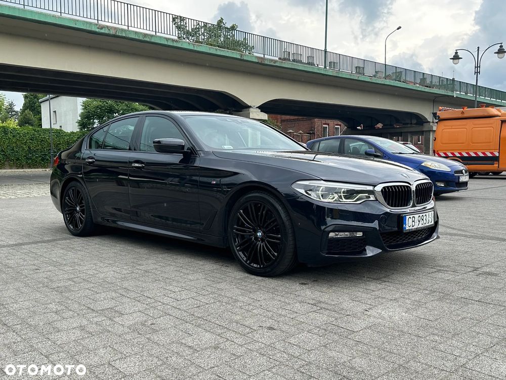BMW Seria 5 530i - 22