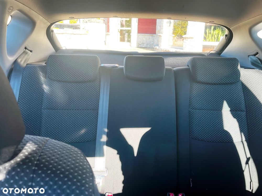 Hyundai i30 1.4 Classic + - 19