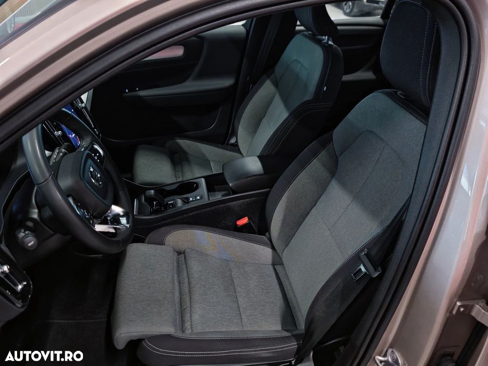 Volvo XC 40 T4 Recharge DKG Inscription Expression - 7