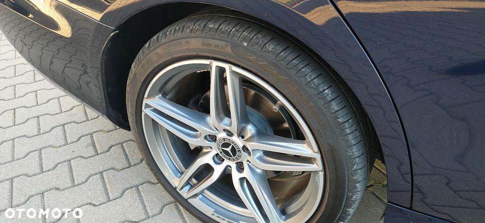 Mercedes-Benz Klasa E 220 d 4Matic 9G-TRONIC AMG Line - 7