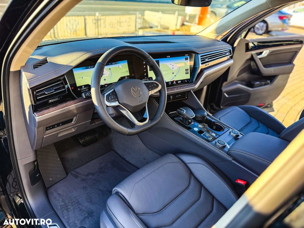 Volkswagen Touareg V6 TDI 4MOTION Elegance - 9
