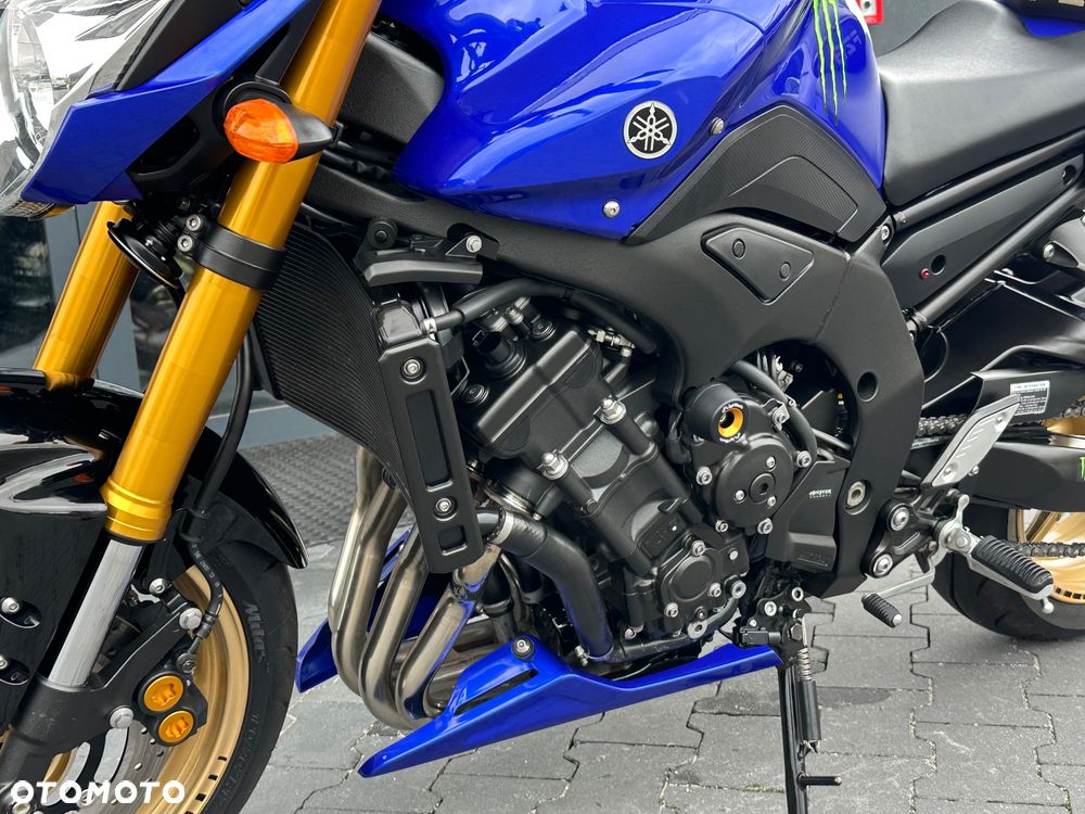 Yamaha FZ8 - 36