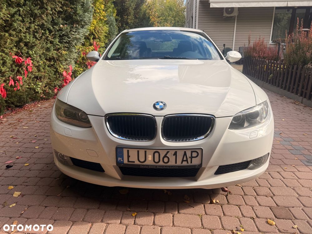 BMW Seria 3 320i - 1