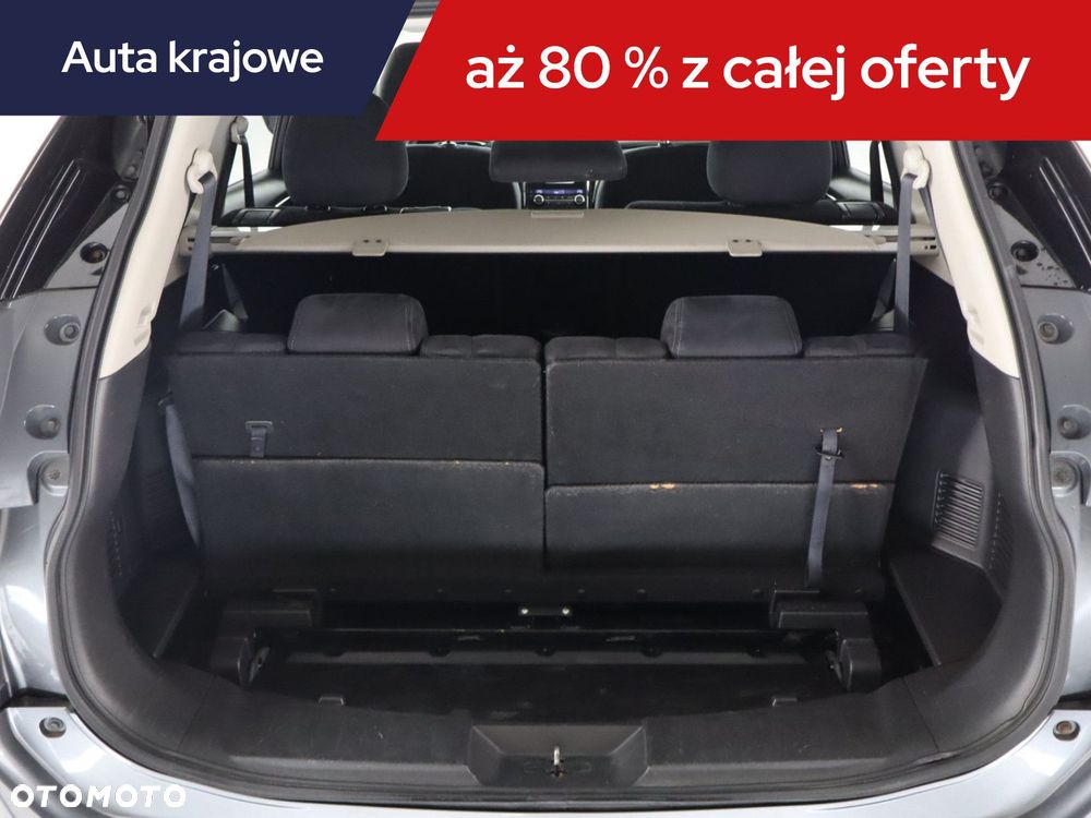 Nissan X-Trail - 16