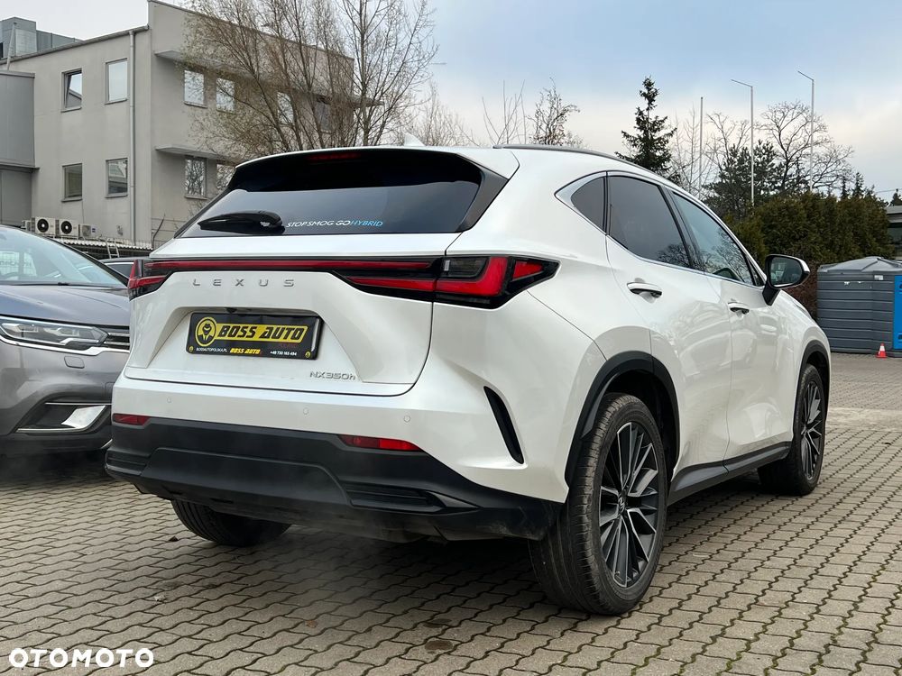 Lexus NX - 9