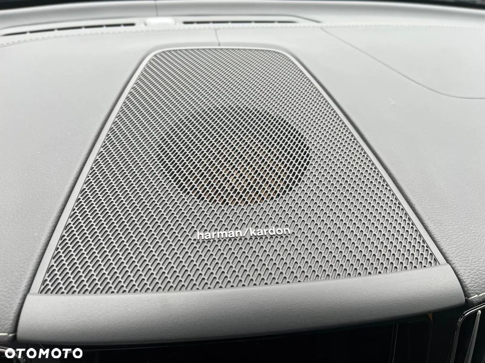 Volvo XC 60 T8 AWD Plug-In Hybrid Polestar Engineered - 35