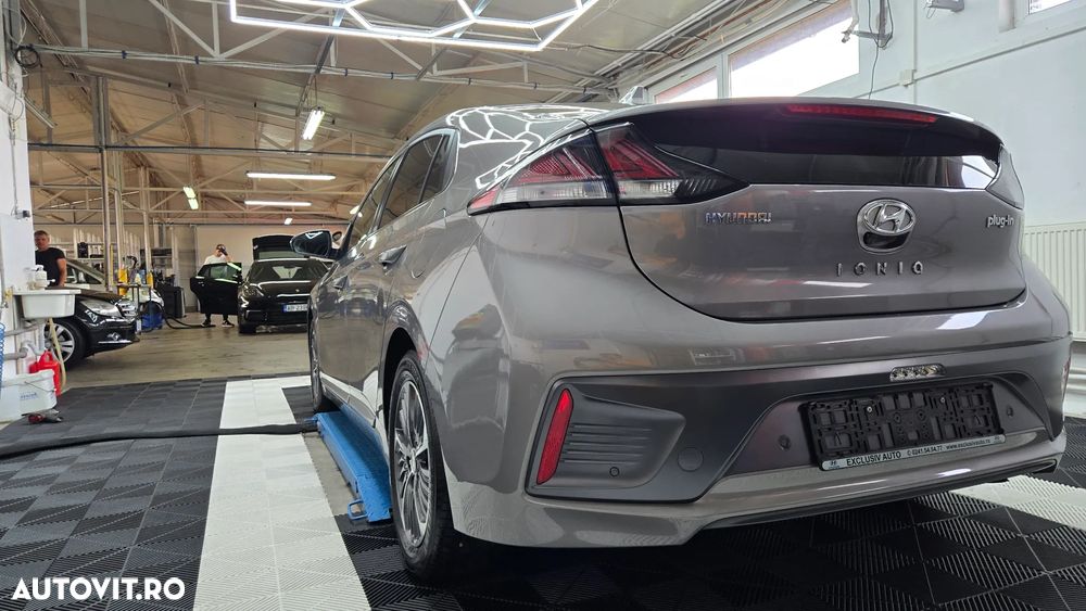 Hyundai IONIQ Plug-in-Hybrid 1.6 GDI Style - 2