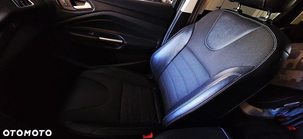 Ford Kuga 2.0 TDCi AWD Titanium - 21