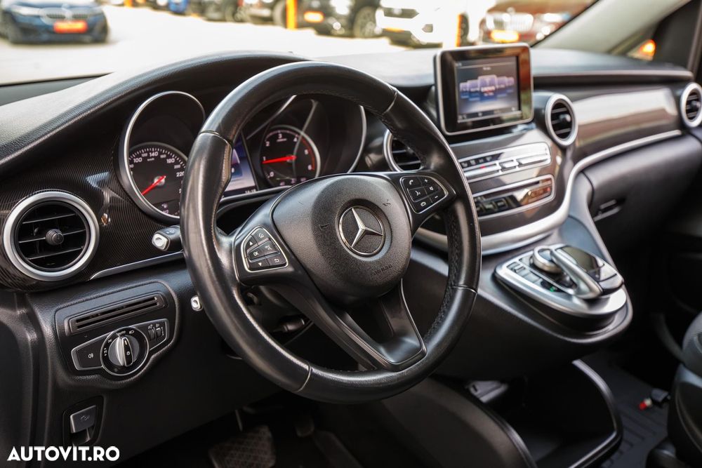 Mercedes-Benz V - 17