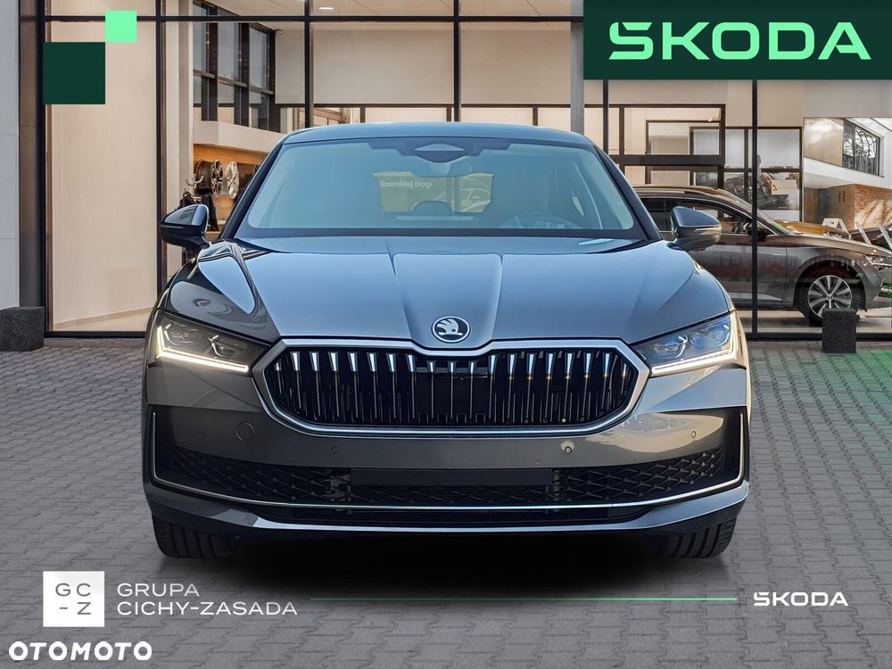 Skoda Superb 2.0 TDI SCR 4x4 L&K DSG - 9