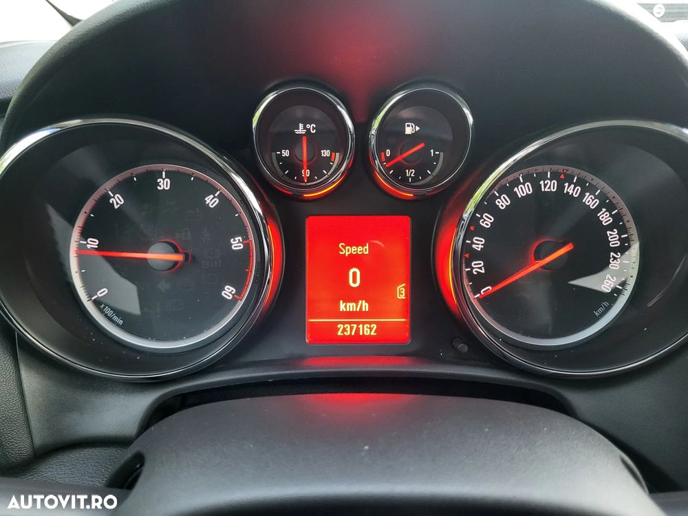 Opel Astra 1.7 CDTI DPF Design Edition - 10