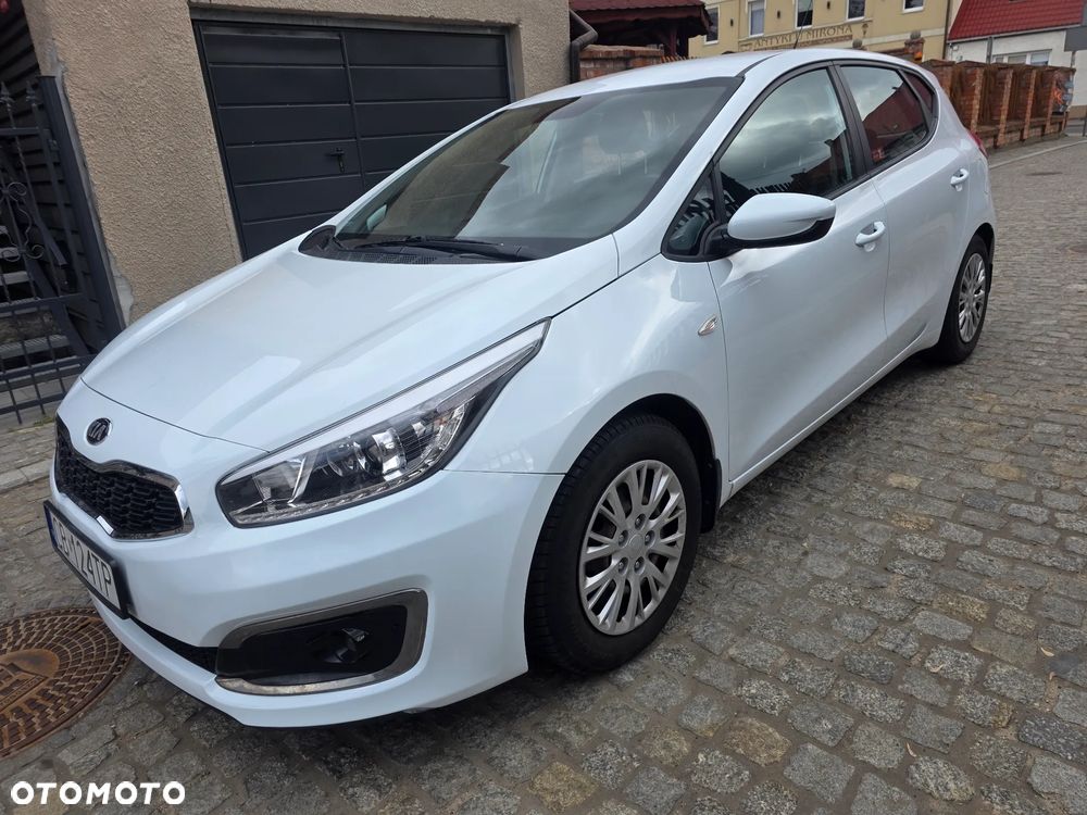 Kia Ceed 1.4 L - 1