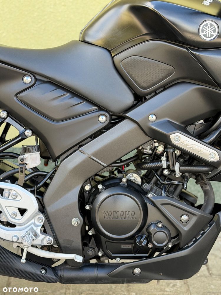Yamaha MT - 8