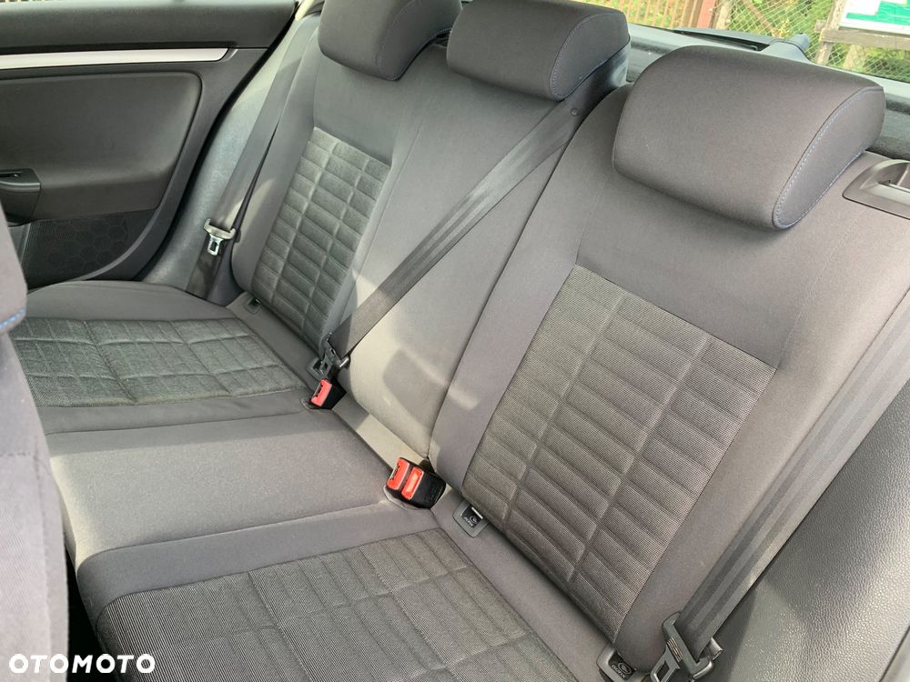Volkswagen Golf 1.9 TDI Tour Edition - 28