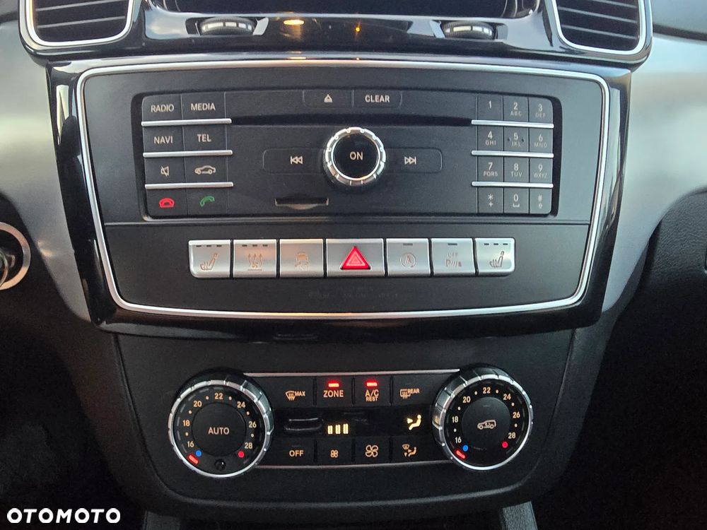 Mercedes-Benz GLE 400 4Matic 7G-TRONIC Exclusive - 28