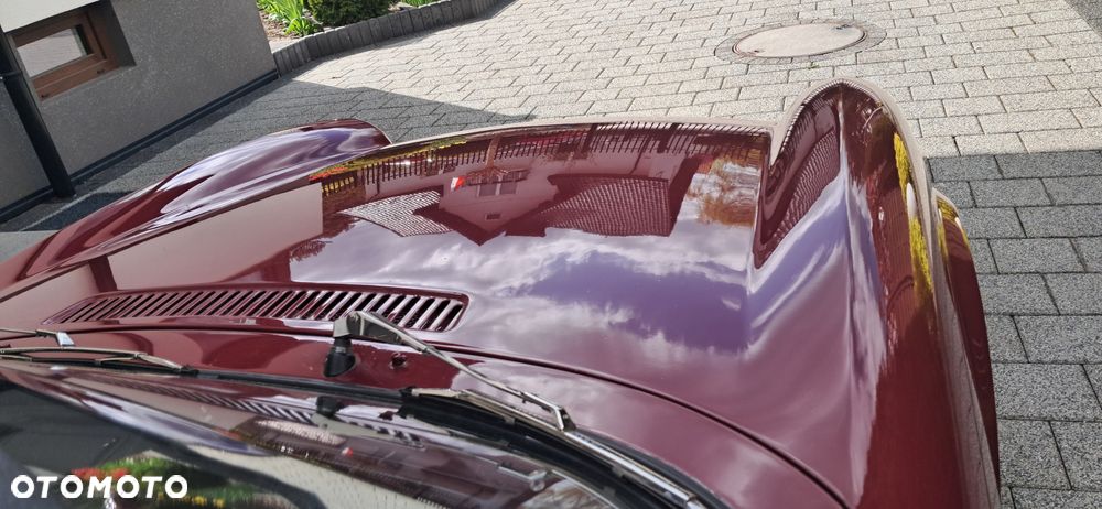 Triumph Spitfire - 24