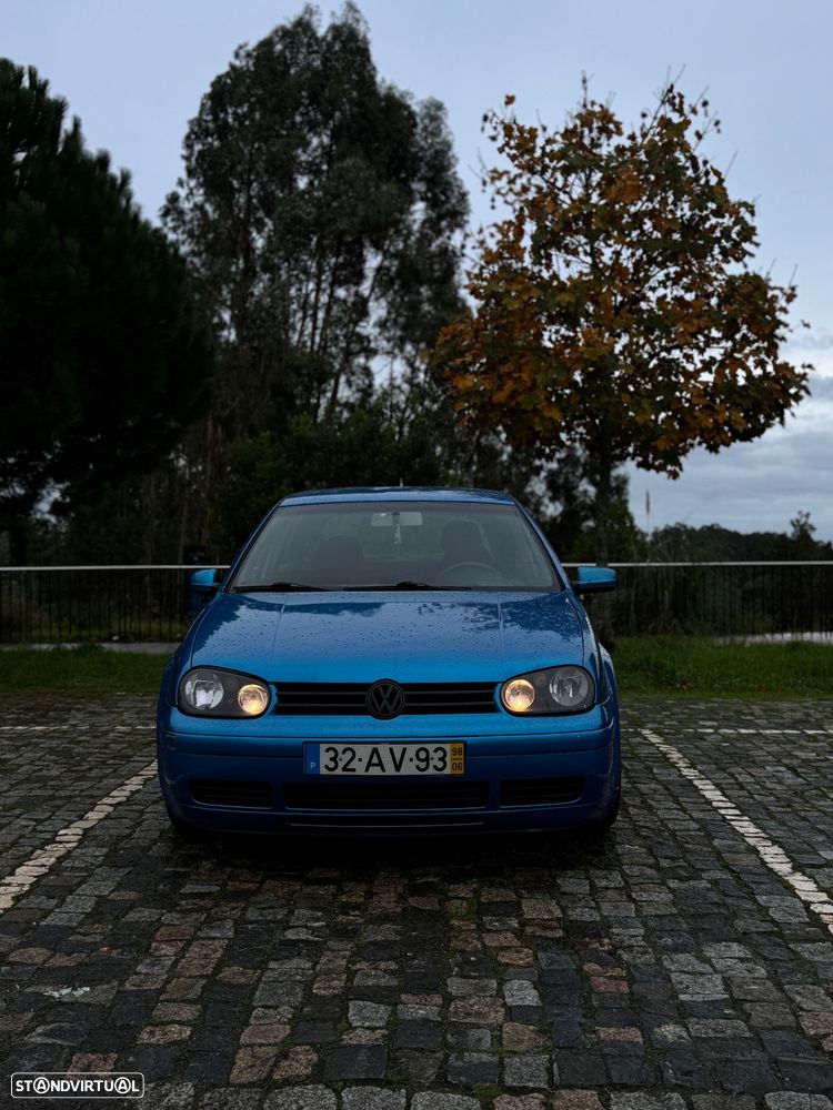 VW Golf - 2
