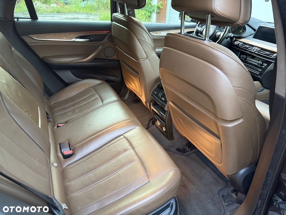 BMW X6 - 33